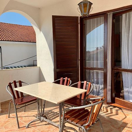 Apartments Mari Pržno Εξωτερικό φωτογραφία