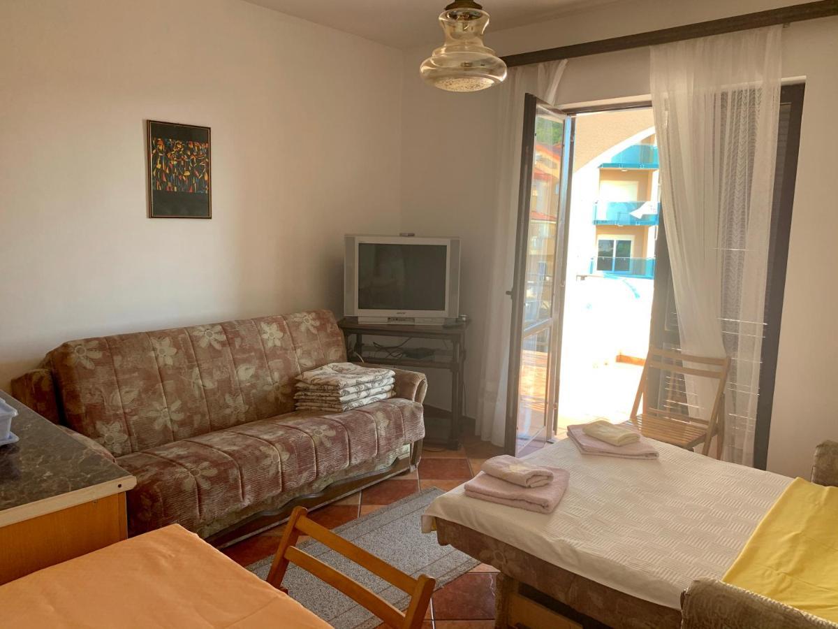 Apartments Mari Pržno Εξωτερικό φωτογραφία